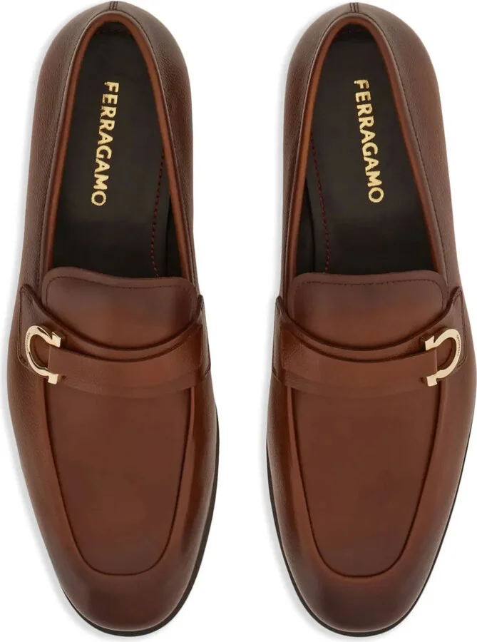 Gancini-plaque loafers - Image 4