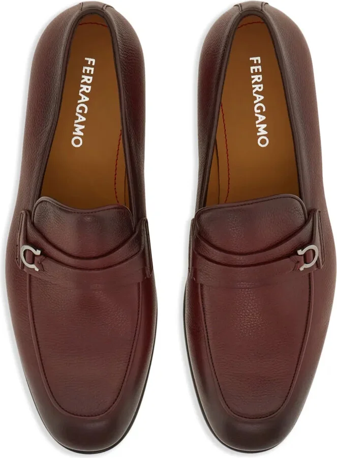 Gancini-plaque loafers - Image 4