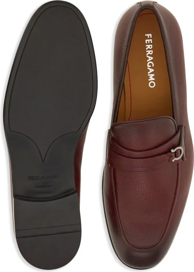 Gancini-plaque loafers - Image 5