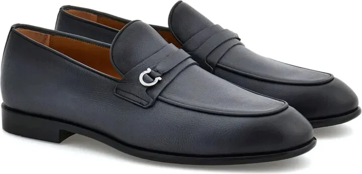 Gancini-plaque loafers - Image 2