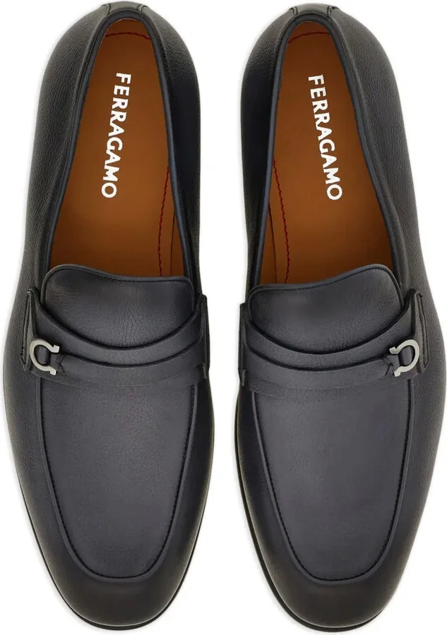 Gancini-plaque loafers - Image 4
