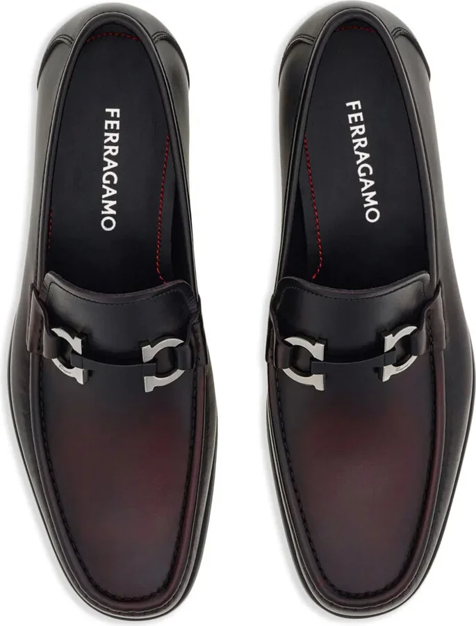 Gancini-plaque loafers - Image 4
