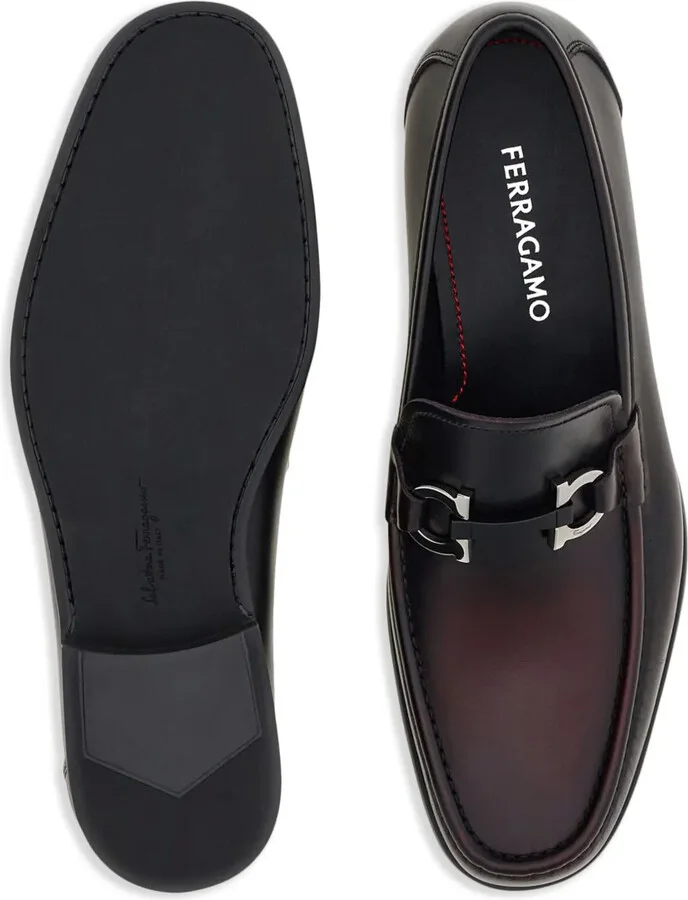 Gancini-plaque loafers - Image 5