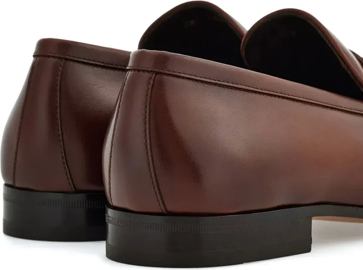 Gancini-plaque loafers - Image 3