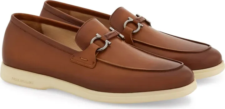 Gancini-plaque loafers - Image 2