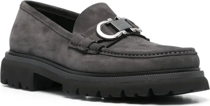 Gancini-plaque loafers - Image 2