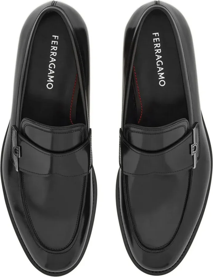 Gancini-plaque loafers - Image 4
