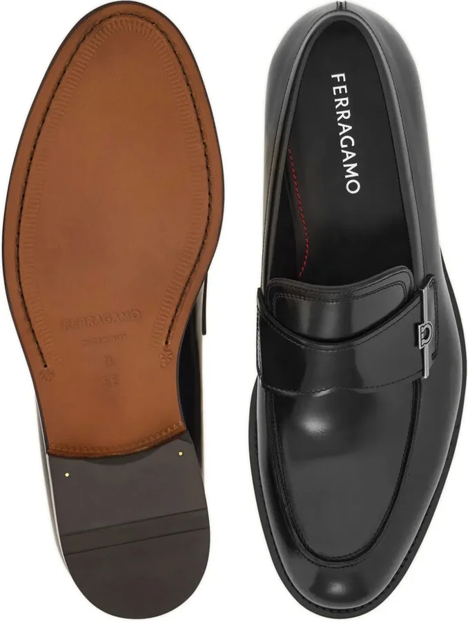 Gancini-plaque loafers - Image 5