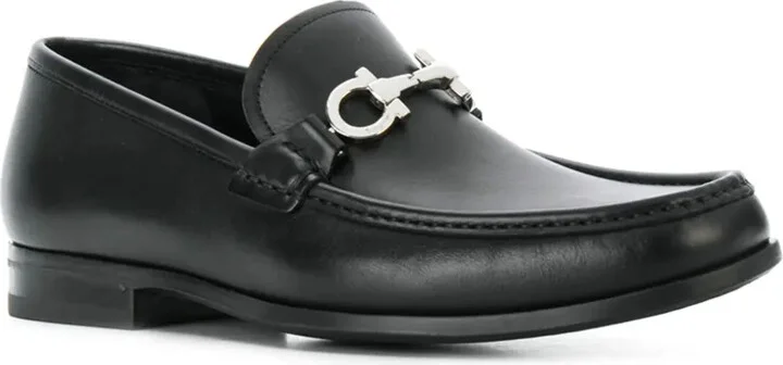 Gancini-plaque loafers - Image 2