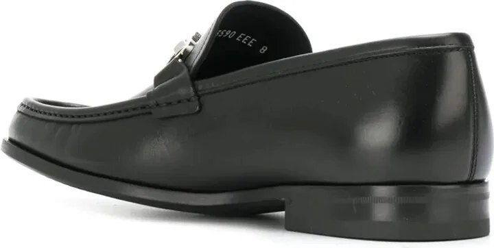 Gancini-plaque loafers - Image 3