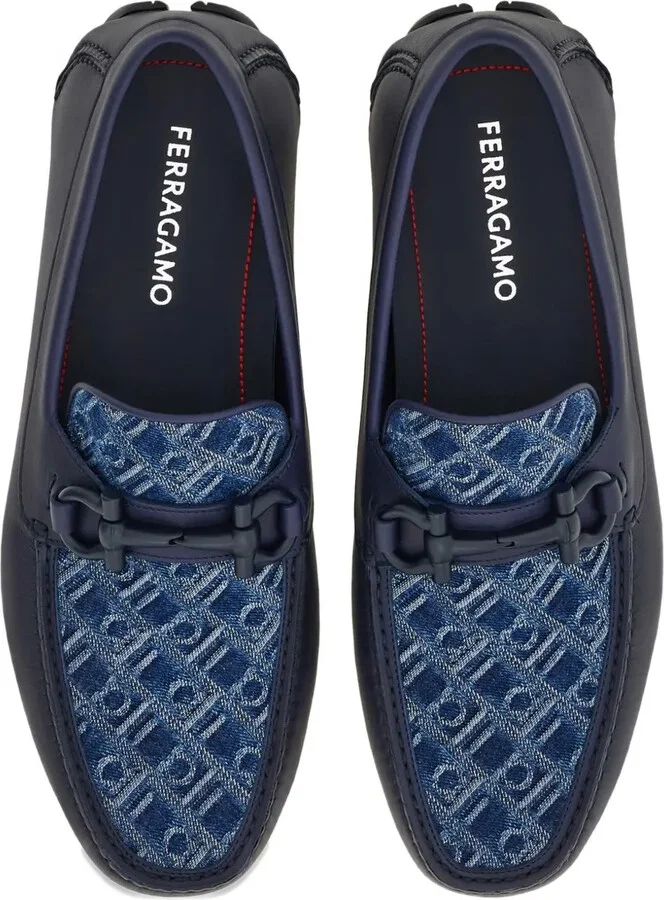 Gancini-plaque loafers - Image 4