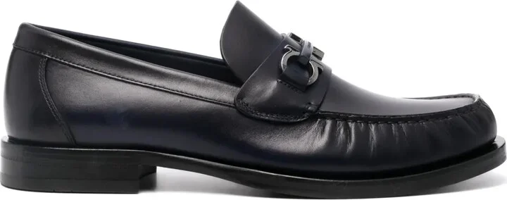 Gancini-plaque loafers