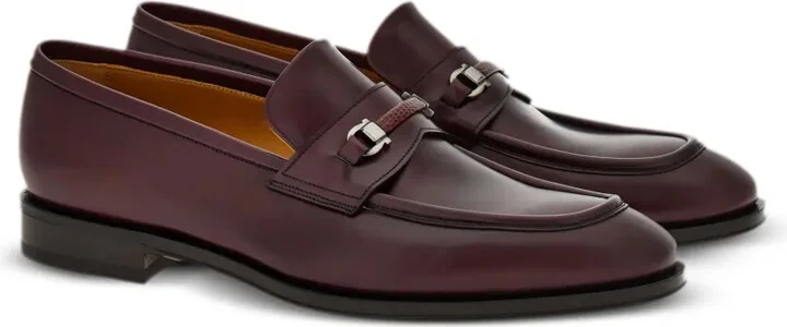 Gancio-plaque leather loafers - Image 2