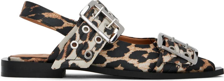 943 Leopard