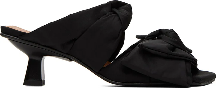 099 Black