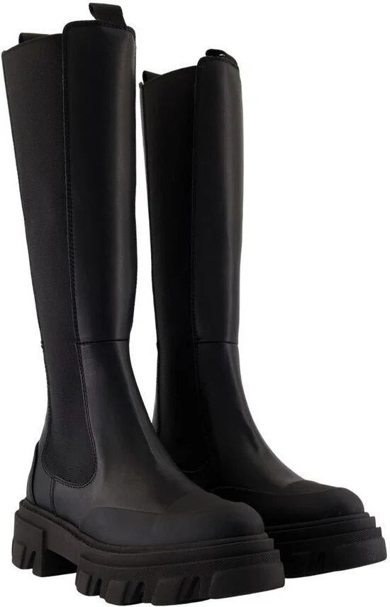 Ganni Chelsea Boots - Image 2