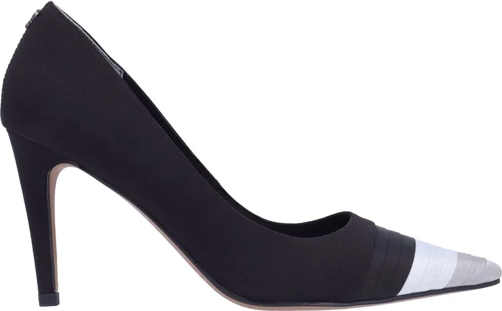 Garbina Pointed Toe Pump - Image 3