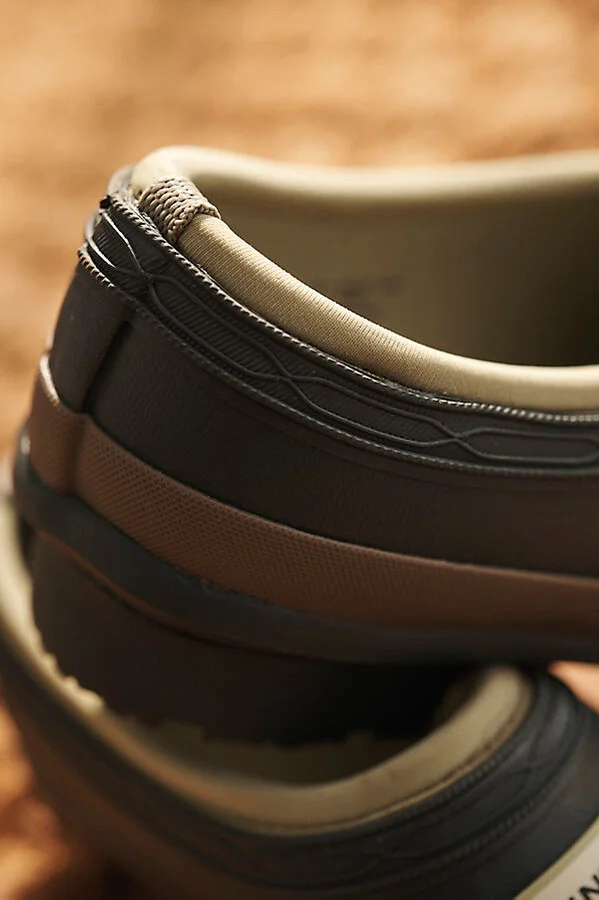 Garden Clogs - Image 3