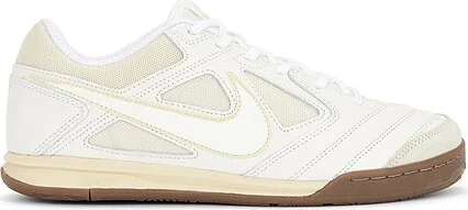 Gato Sneakers