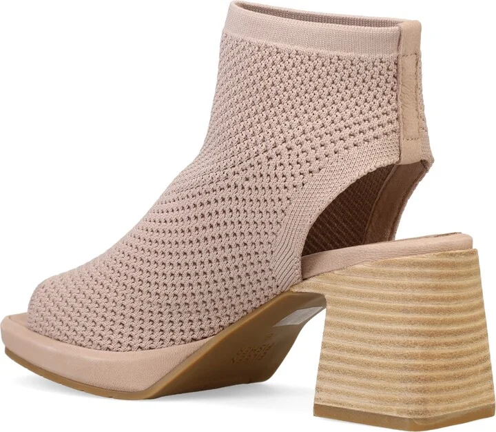 Gavis Cutout Bootie - Image 7