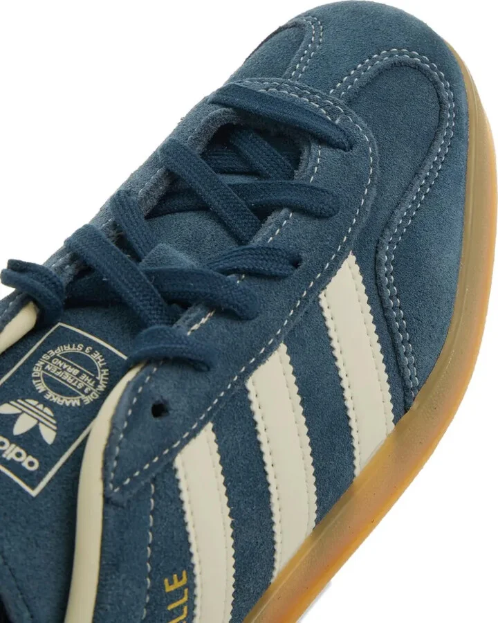 Gazelle Indoor three-stripe sneakers - Image 3