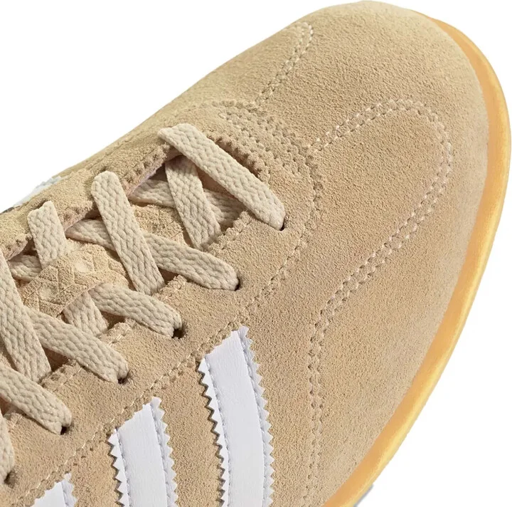 Gazelle Lo Pro three-stripe suede sneakers - Image 4