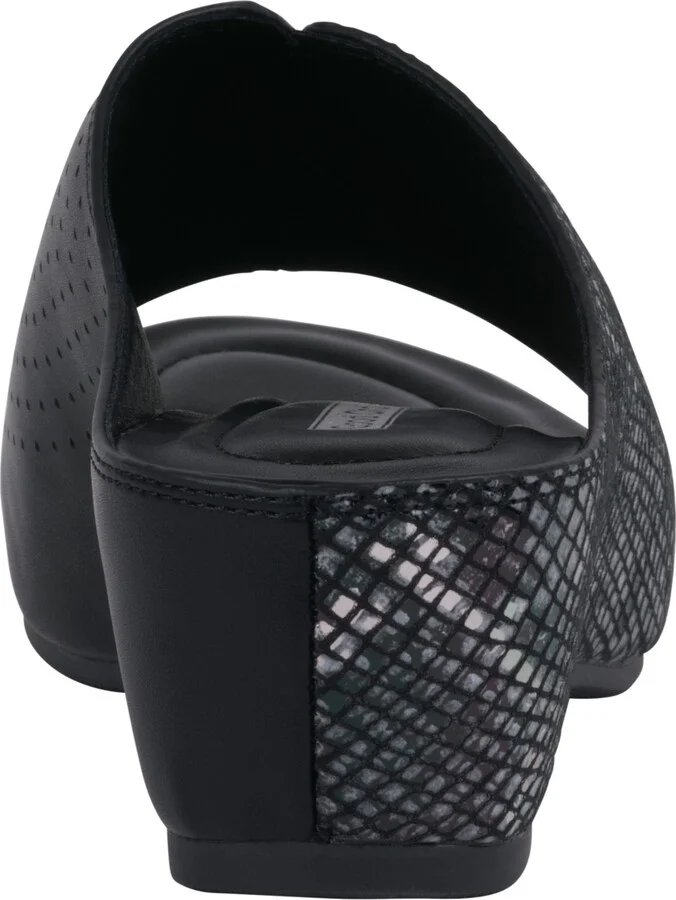 Gc Shoes Women's Dacia Slip On Wedge Sandals - Image 3