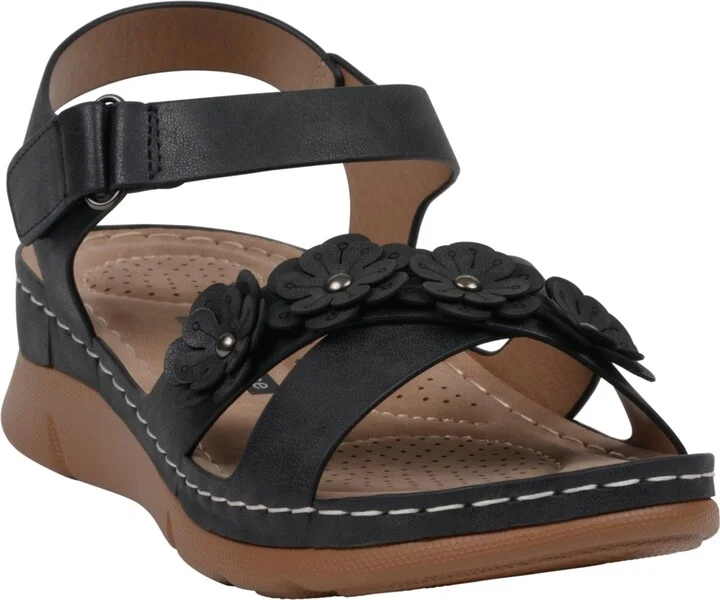 Gc Shoes Women's Faye Floral Strappy Flat Sandals