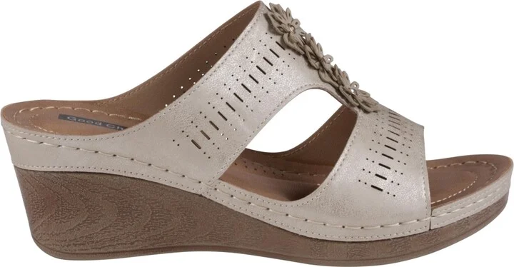 Gc Shoes Women's Lisette Flower Perforated Wedge Sandals - Image 10