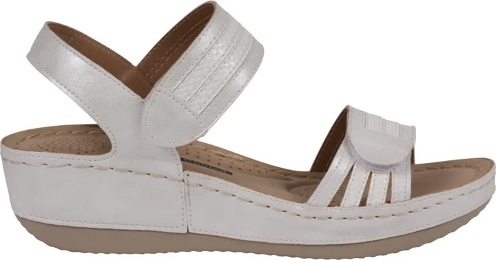 Gc Shoes Women's Samar Wedge Sandals - Image 2