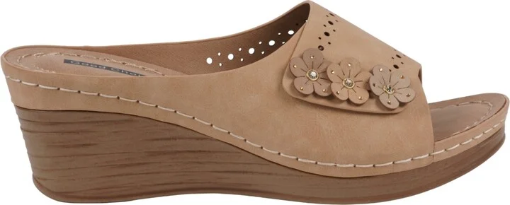 Gc Shoes Women's Vega Floral Wedge Sandals - Image 6