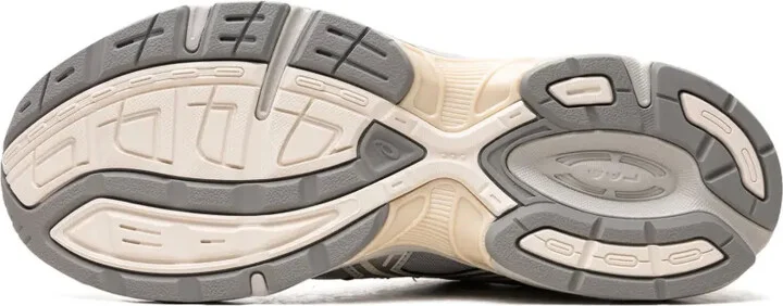 GEL-1130 "Pure Silver" sneakers - Image 3