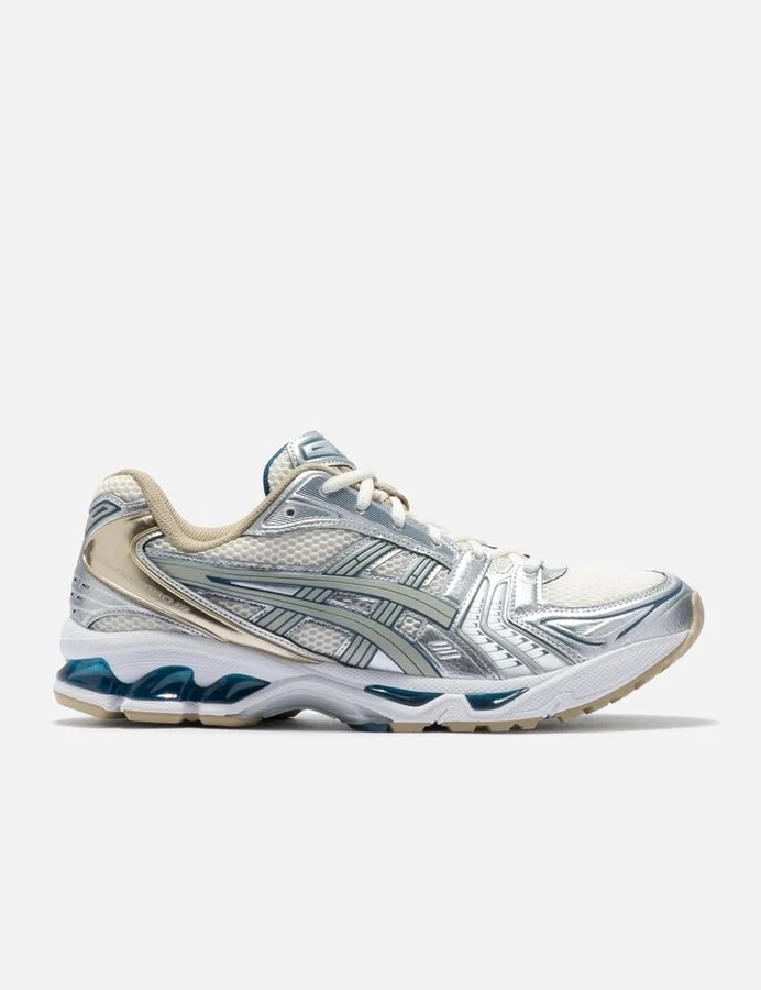 Silver > 银色 > 銀色 > 실버 > シルバー