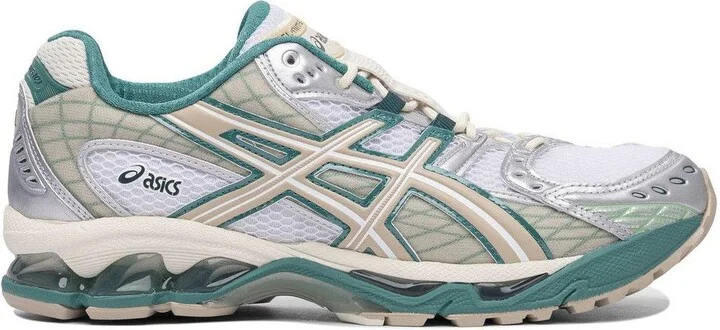 Gel Nimbus 10.1 Lace-up Sneakers
