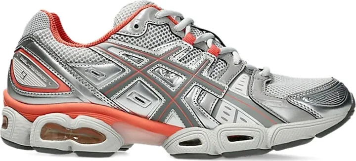 Gel Nimbus 9 sneakers