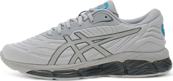 Gel-Quantum 360 emboss sneakers