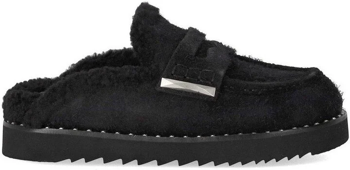 Genda Textured Slippers