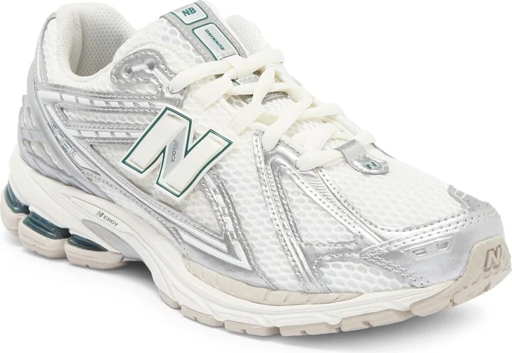 Silver Metallic/ Sea Salt