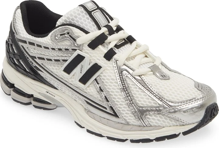 Silver Metallic/ Black