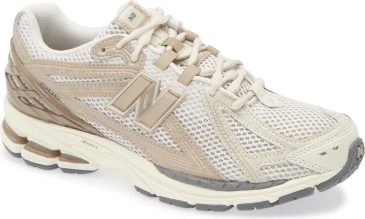 Timberwolf/ Mindful Grey