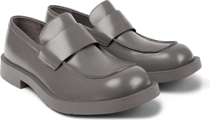 MEDIUM GRAY