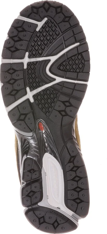 Gender Inclusive 2002R Sneaker - Image 4