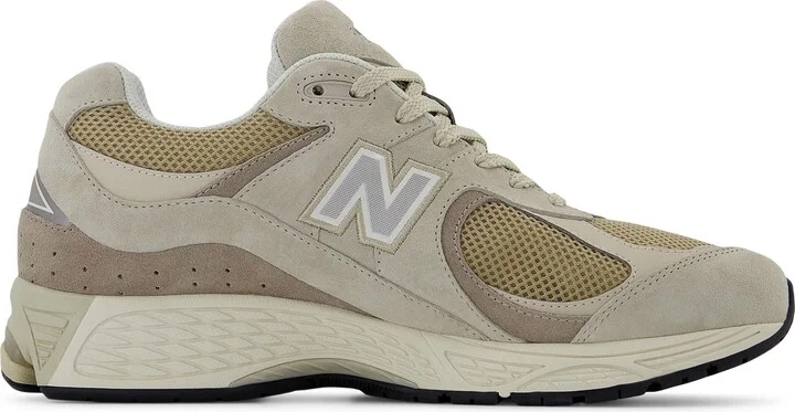 Gender Inclusive 2002R Sneaker - Image 11