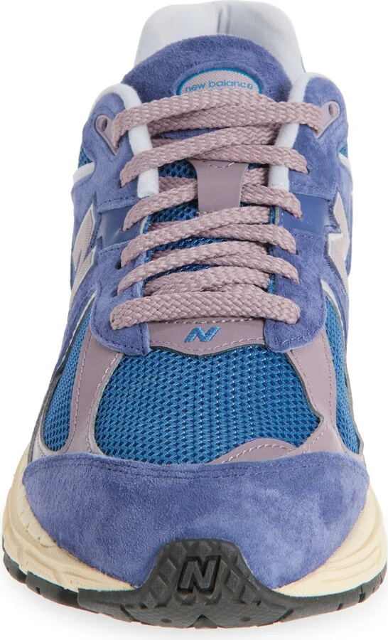 Gender Inclusive 2002R Sneaker - Image 4