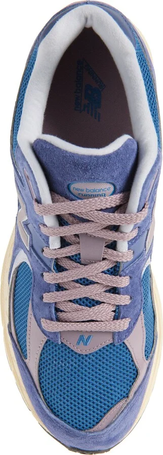 Gender Inclusive 2002R Sneaker - Image 5