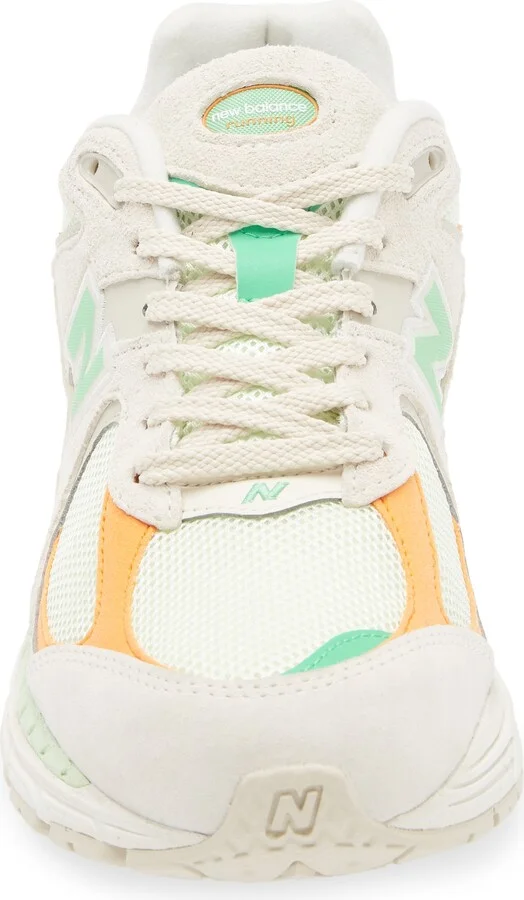 Gender Inclusive 2002R Sneaker - Image 4