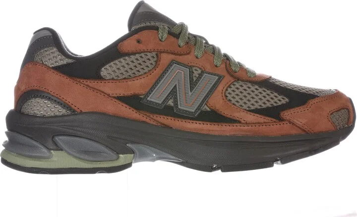 Gender Inclusive 2010 Sneaker - Image 7