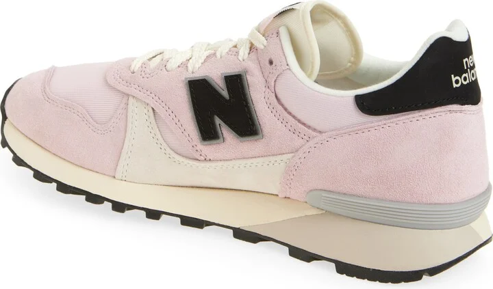 Gender Inclusive 475 Sneaker - Image 2