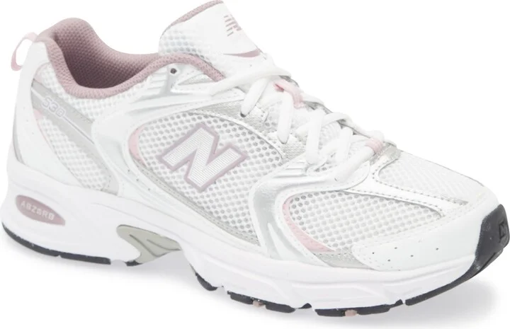 White/ Silver Metallic