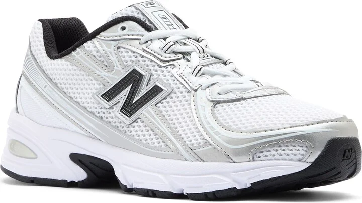 Gender Inclusive 740 Sneaker